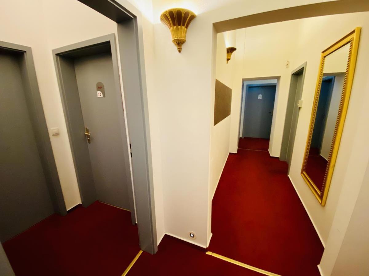 Doppelzimmer Cocktail, Direkt Am Alten Strom Rostock Exterior foto